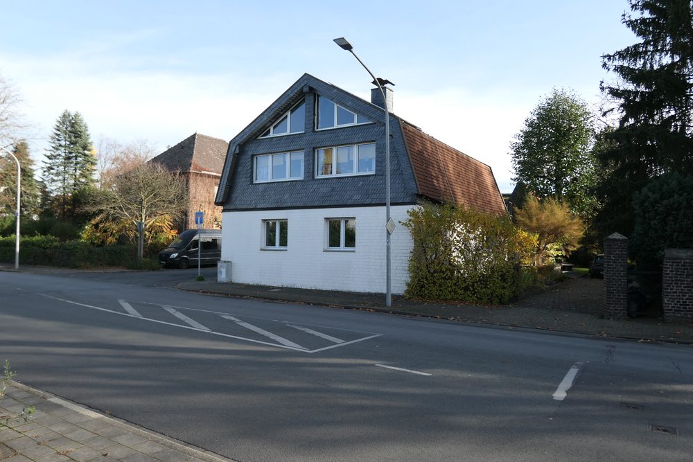 Straßenansicht in Oberhausen-Buschhausen